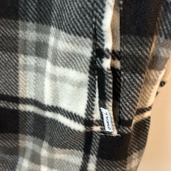 NWOT O’Neill Woman’s Julia Pullover Hooded jacket in XXL black/white - Picture 4 of 7